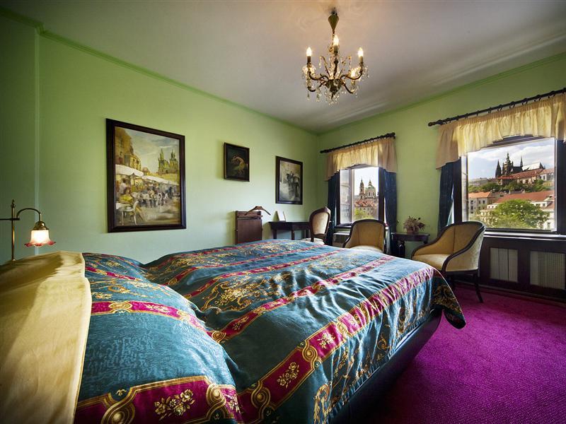 U Pava Hotel Prag Eksteriør billede