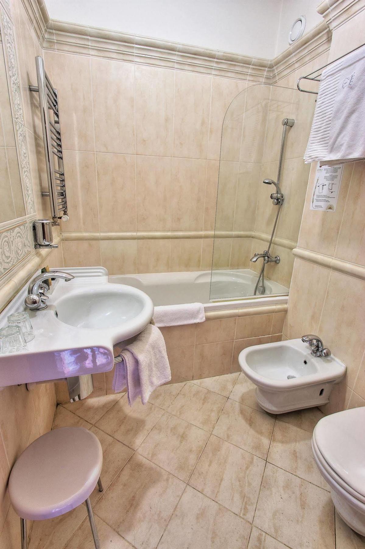 U Pava Hotel Prag Eksteriør billede
